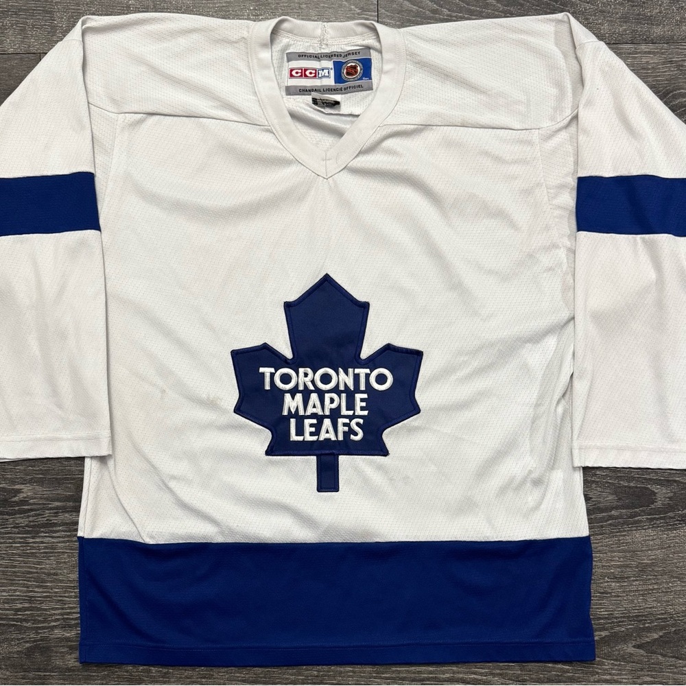 Toronto Maple Leafs Vintage Athletic Wear NHL Jersey CCM Size M Hockey